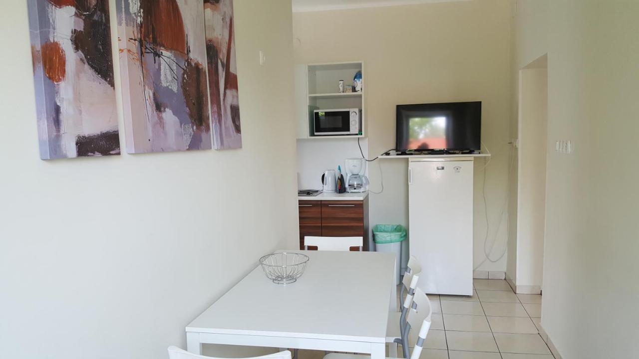 Doris Apartments Siofok Dış mekan fotoğraf